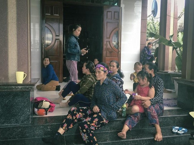 Tìm kiếm các ngư dân mất tích hơn 20 ngày trên biển