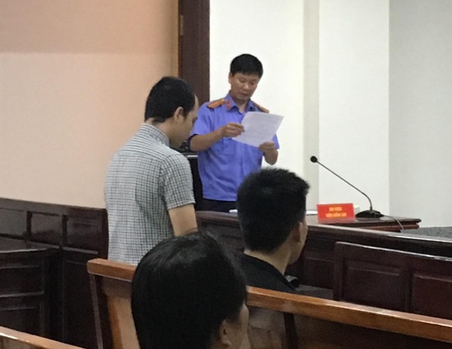 Lãnh án vì vượt ẩu làm chết người