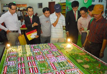 Nhiều ngành bị vạ lây từ bất động sản