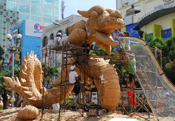 Đường hoa tết tràn ngập ý tưởng