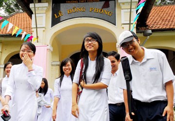 Phát triển trường chuyên: Tạo bất công và học lệch