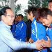 Bộ trưởng Hoàng Tuấn Anh thăm đội tuyển Lào