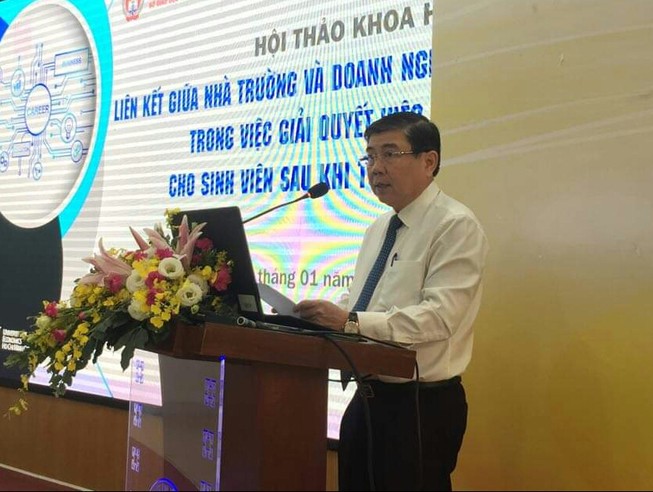 Nhiều sinh viên ra trường chỉ có thể chạy xe ôm