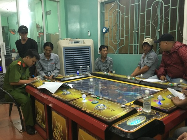 Chuyện ghi ở tiệm game bắn cá lúc 0 giờ…
