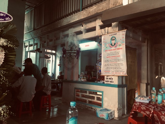 Công an viên bị đánh chết: ‘Anh đi chẳng trăng trối được gì’