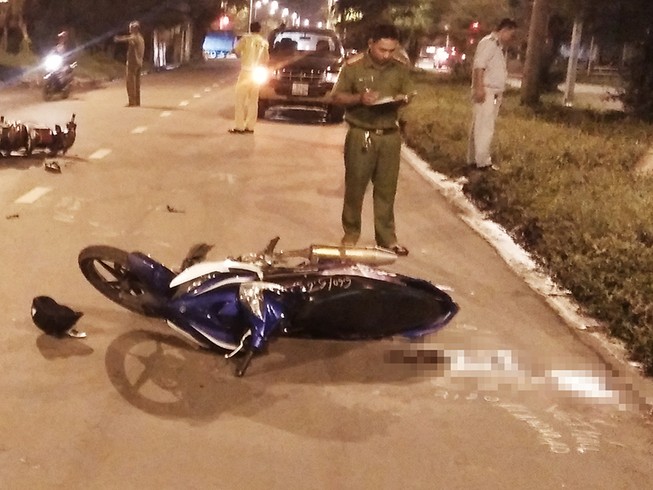 Say rượu chạy xe tông người rồi bỏ trốn
