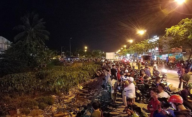 Giật vàng ở tiệm, thanh niên nhảy kênh mất tích ở Bình Tân