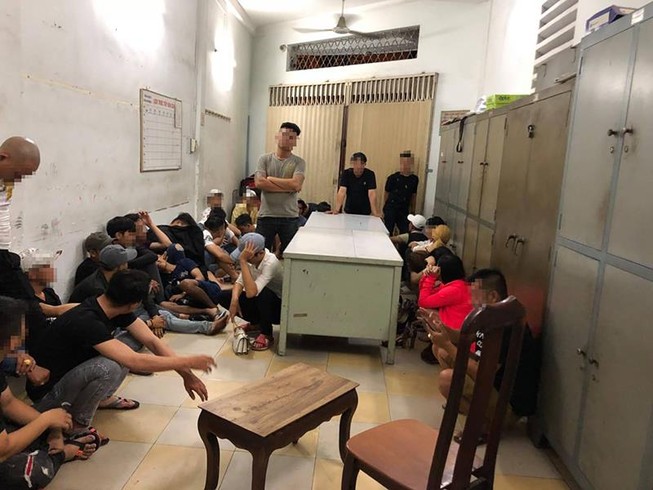 Quận 5: Nhiều dân chơi phê ma túy ở vũ trường Đông Kinh