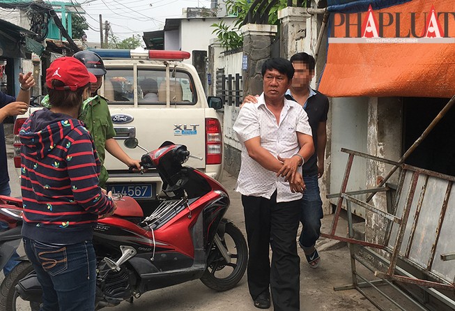 Thêm hai thành viên băng móc túi Suối Tiên bị khám nhà