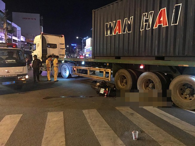 Một người chết thảm trên đường Xô Viết Nghệ Tĩnh