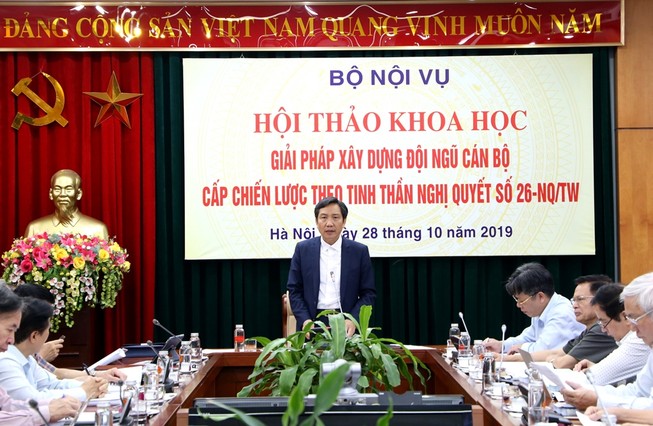 Thứ trưởng Nội vụ Trần Văn Tuấn chủ trì hội thảo về Nghị quyết 26 của Trung ương.