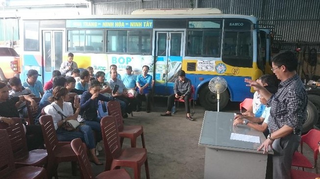 Tài xế, nhân viên xe buýt ở Nha Trang đình công