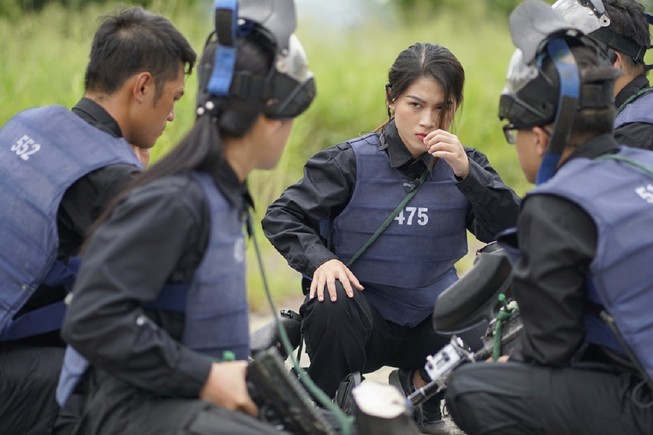 Nữ thí sinh bật khóc vì 'đau đớn' trong 'Mỹ nhân hành động'