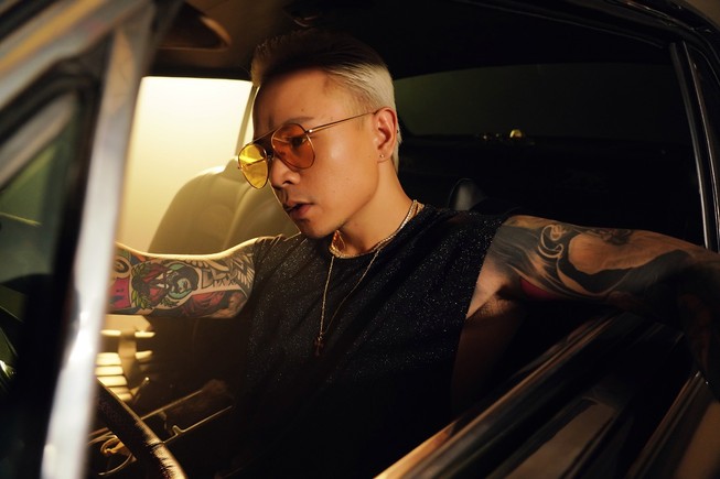 Binz trở lại với ca khúc thể hiện bất cần trong tình yêu