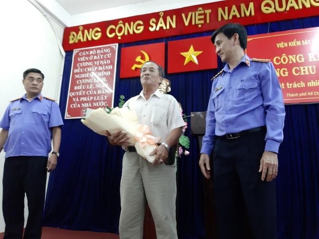 Không bắt buộc phải công khai tiền bồi thường khi xin lỗi oan