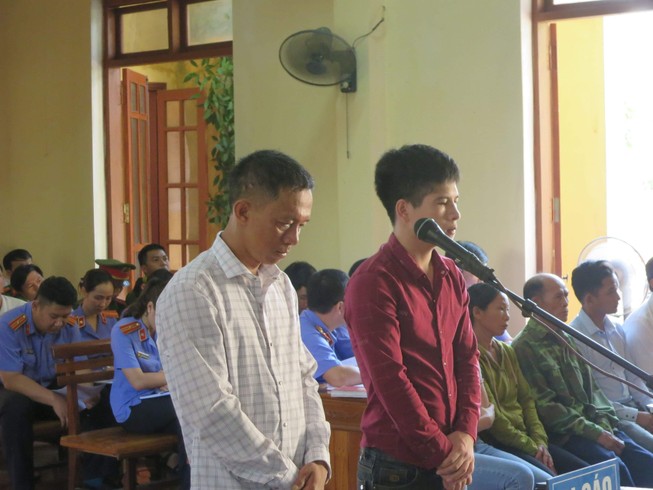 Hỗn chiến tại quán cháo đêm, người bị thương người ở tù
