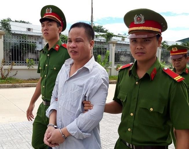 Vụ giết người ở vườn mãng cầu: Thoát án tử, bị cáo vẫn kêu oan