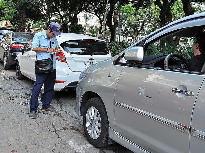 TP.HCM: Phí giữ ôtô tại Trung tâm không vượt quá 5 triệu/tháng