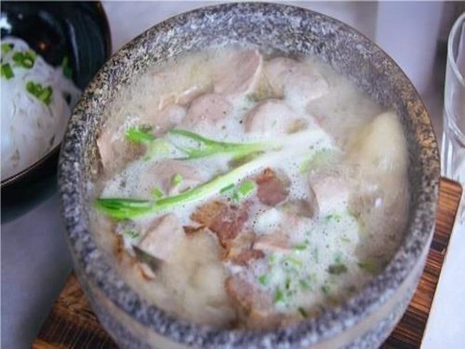 Ăn thử tô phở 920.000 đồng ở tòa nhà cao nhất Việt Nam