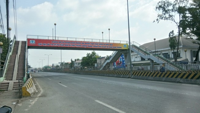 Vờ hỏi đường để cướp