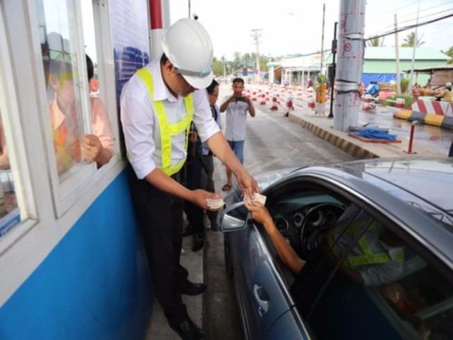 Bộ GTVT không có tiền mua lại trạm BOT Cai Lậy