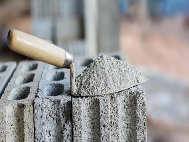 Ngưng hoạt động một cơ sở sản xuất xi măng giữa lòng TP.HCM