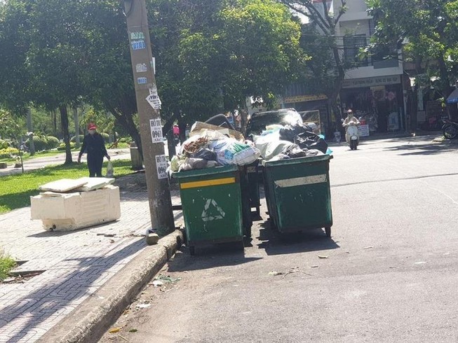 TP.HCM: Chỉ 12% phương tiện thu gom rác được chuyển đổi