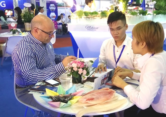 Sốc: Mỹ áp mức thuế cao khủng khiếp lên cá tra Việt Nam