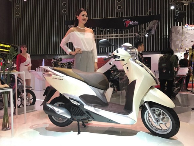 5 đại gia 'hốt bạc' nhờ người Việt vẫn tăng mua xe máy