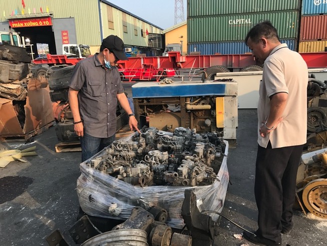 Hải quan thông báo tìm chủ của hơn 3.000 container “rác”