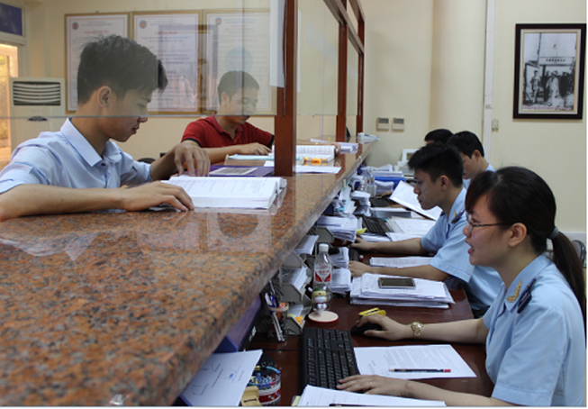 Không thu thuế, phí hải quan bằng tiền mặt từ 1-4