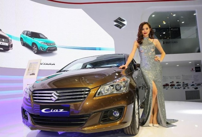 Giảm giá sốc, nhiều mẫu xe vẫn ế ẩm như 'chợ chiều'