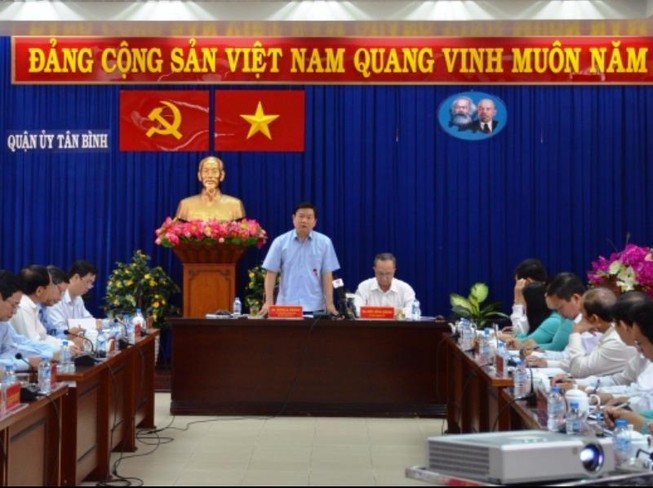 Bí thư Thăng: 'Cử một phó phòng đi là không nghiêm túc'