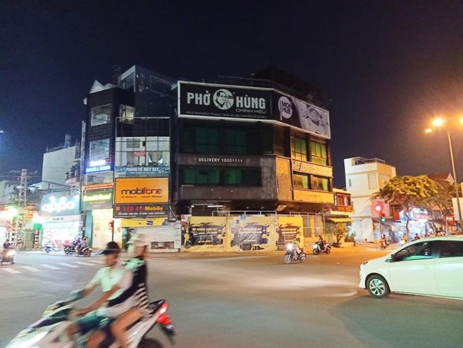 Sau Món Huế, các thương hiệu 'anh em' cũng ngậm ngùi đóng cửa