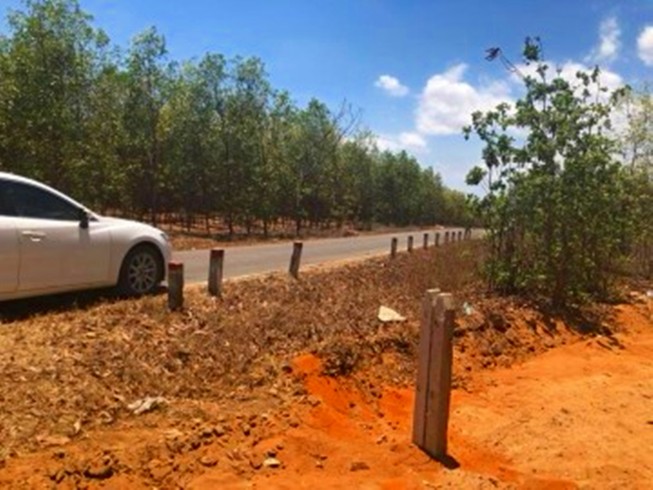 Chuyển mục đích 8.000 m2 đất chỉ nộp… 196.000 đồng!