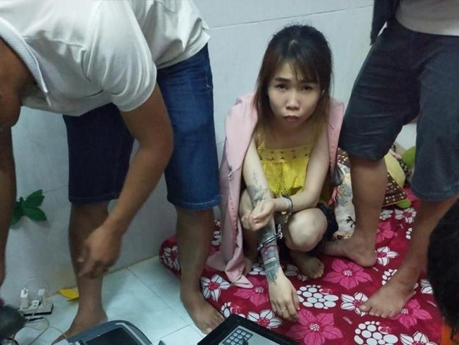 Bắt người tình của Tuân 'bóng ma' cùng số ma túy đá lớn