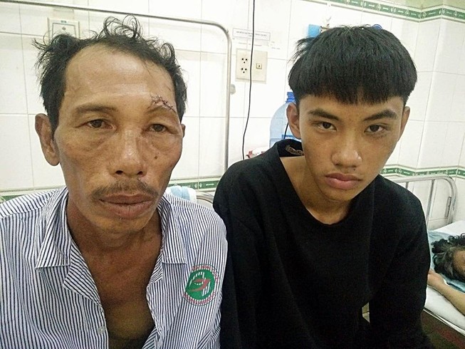 Thuyền trưởng kể lại lúc cứu 2 cha con ôm nhau trên biển