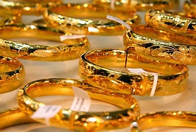 'Kẻ trộm kỳ cục' chỉ trộm tiền chứ không trộm vàng