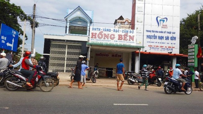 Một tiệm vàng ở Bình Thuận mất 7 tỉ trong đêm