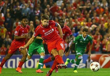 Gerrard ghi bàn phút cuối, Liverpool thắng trận mở màn Champions League