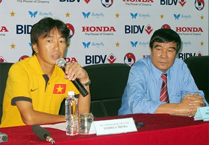 HLV Miura tự nhận chỉ tiêu “vô địch AFF cup 2014“