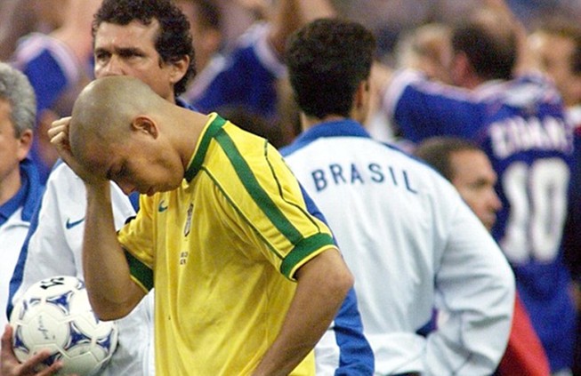 Ký ức World Cup: Bí ẩn vụ động kinh trước trận chung kết