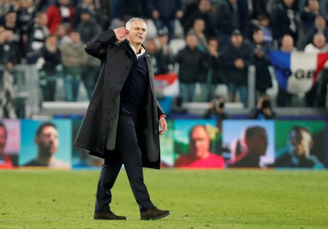 MU ngược dòng ngoạn mục,Mourinho lí giải màn ăn mừng quá khích