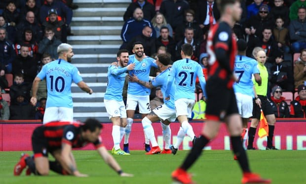 Man. City thắng chật vật, Man. United giành 3 điểm phút cuối