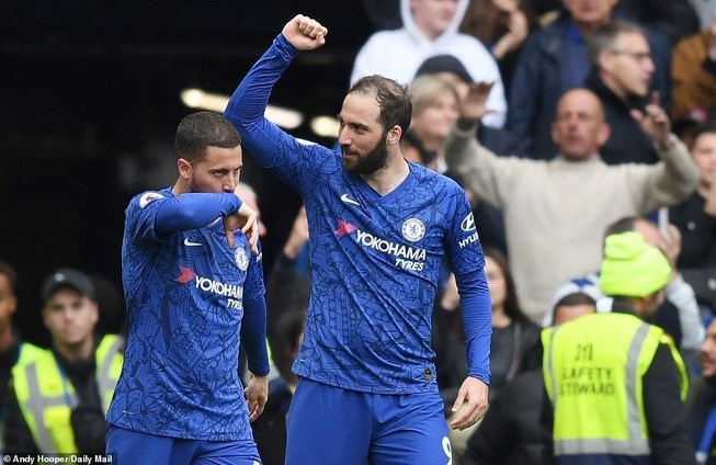 Hiệp hai bùng nổ, Chelsea đánh bại Watford vượt mặt Tottenham