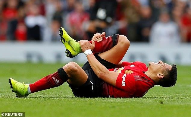 ‘Sao chép’ Liverpool, MU lập siêu ủy ban chuyển nhượng