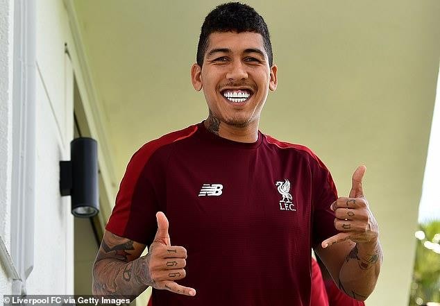 Liverpool vượt mặt MU và Man City ở Premier League