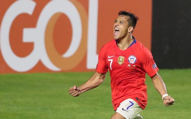 Sao ‘xịt’ MU rực sáng, Chile thắng ‘hủy diệt’ Nhật Bản