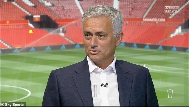 Mourinho ca ngợi siêu hậu vệ đắt giá nhất thế giới của MU