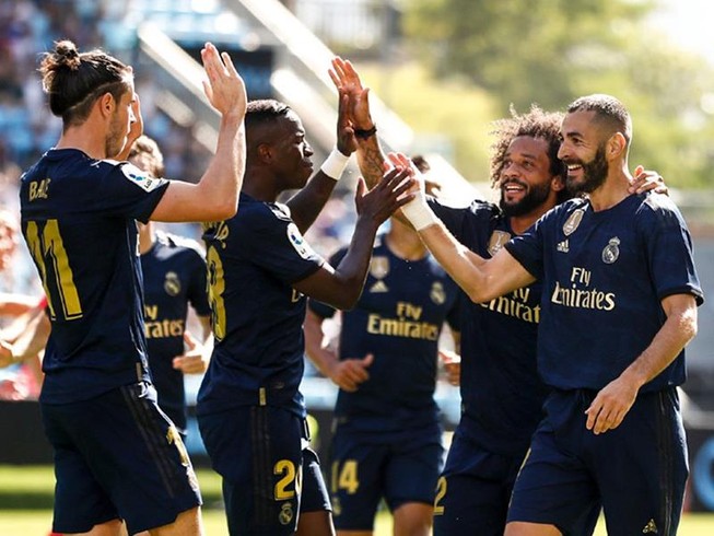 Modric bị đuổi, Real thắng khó nhờ công nghệ VAR